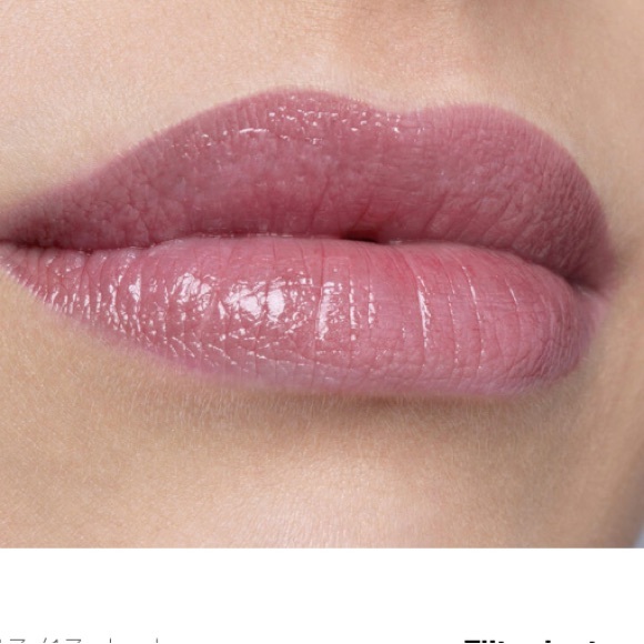 Phyto-Lip Twist is a tinted balm - Colour 4 Pinky - Picture 4 of 4